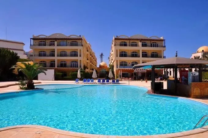 Sahl Hasheesh 1+1 *